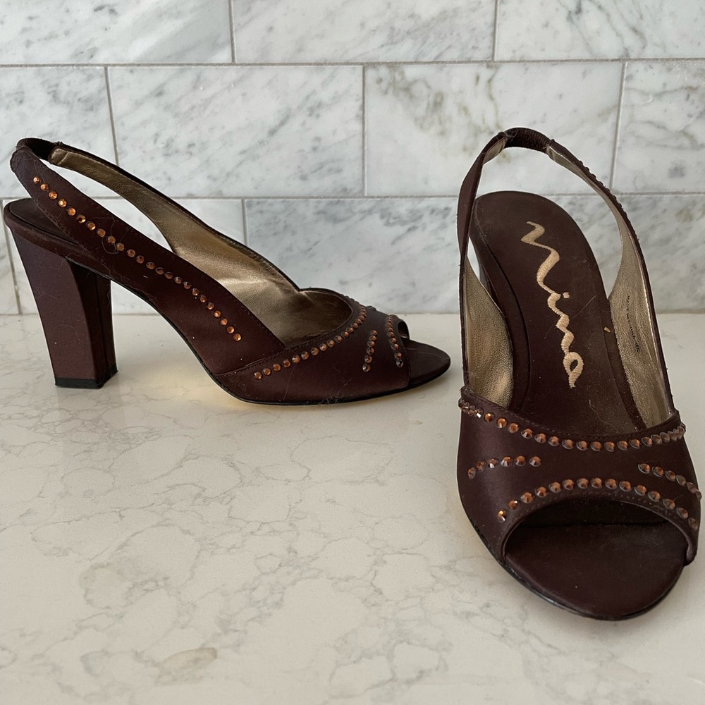 Nina brown sling back shoes with copper gems size 6.5